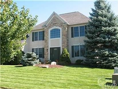 2nd image of 169 Lilac Dr