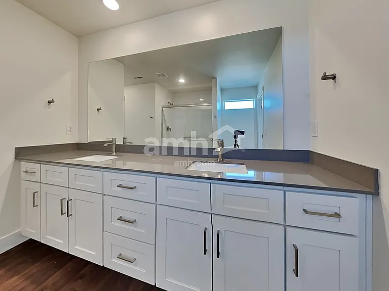 1405 N Alderleaf Ave — Photo 11
