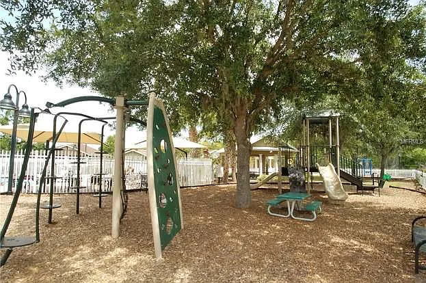 3212 Town Ave — Photo 115