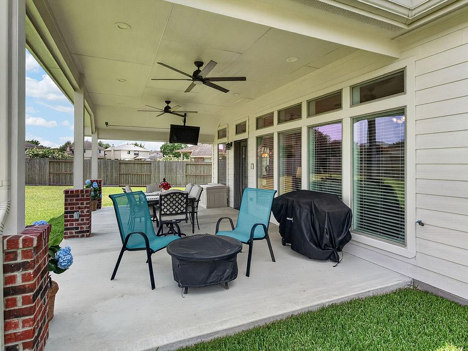 1st image of 31806 Oak Thicket Ct