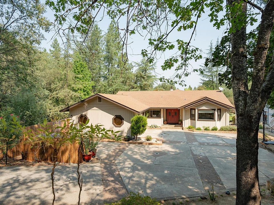 1st image of 11136 Greenbriar Way