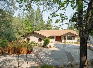 11136 Greenbriar Way, Auburn, CA 95602