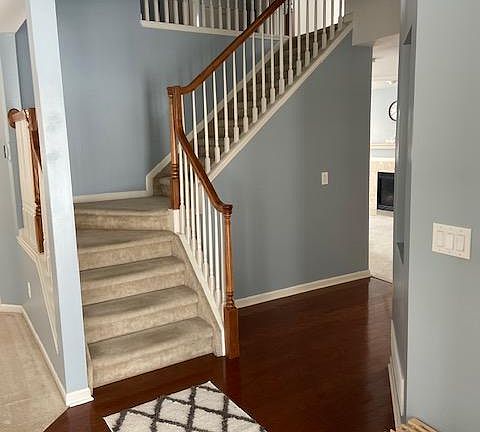 2nd image of 8312 N Warwick Ct