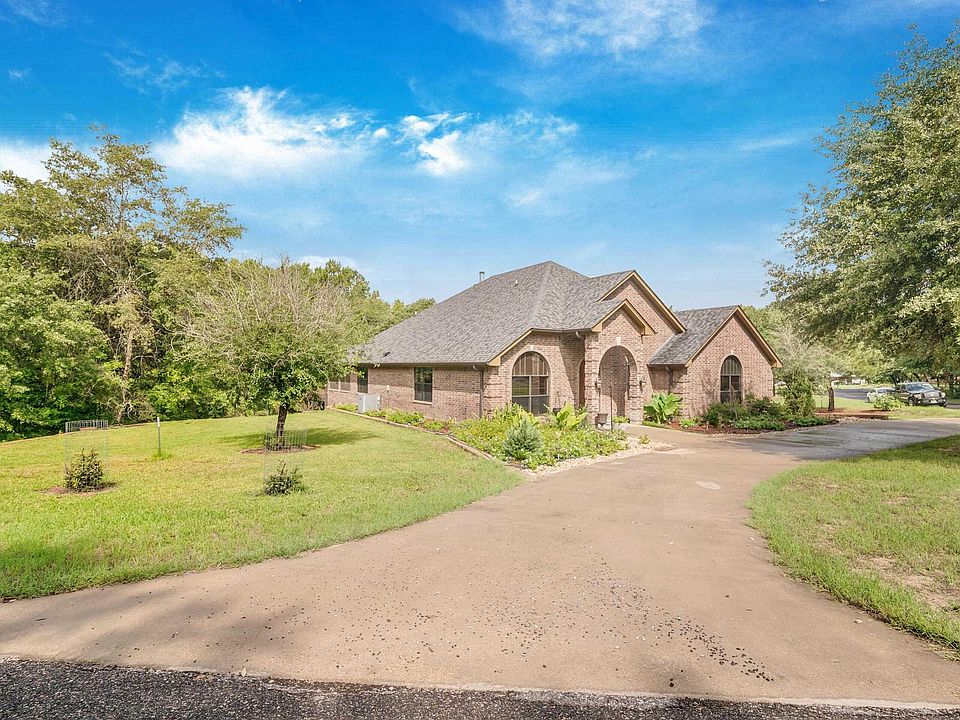 113 Llano Bnd, Holly Lake Ranch, TX 75765 MLS 10155269 Zillow