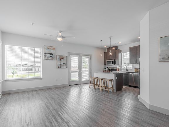 Tidewater Apartments | Three Bed Kitchen