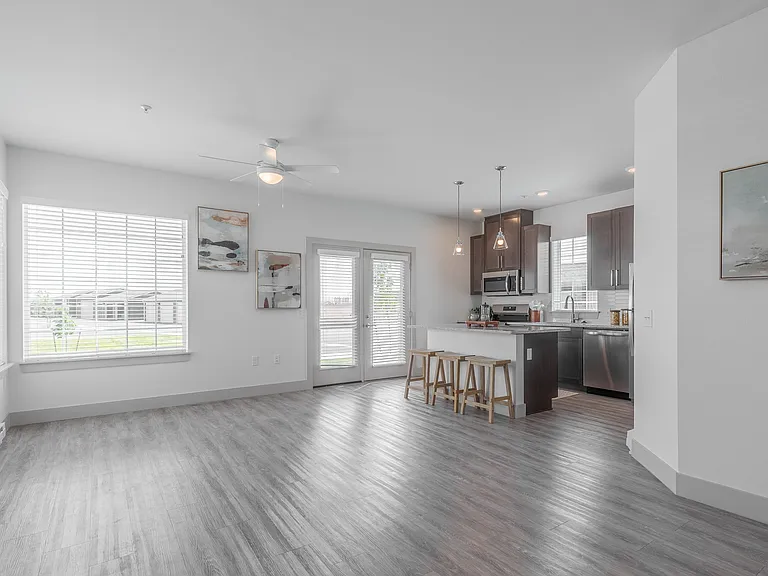 Tidewater Apartments | Three Bed Kitchen