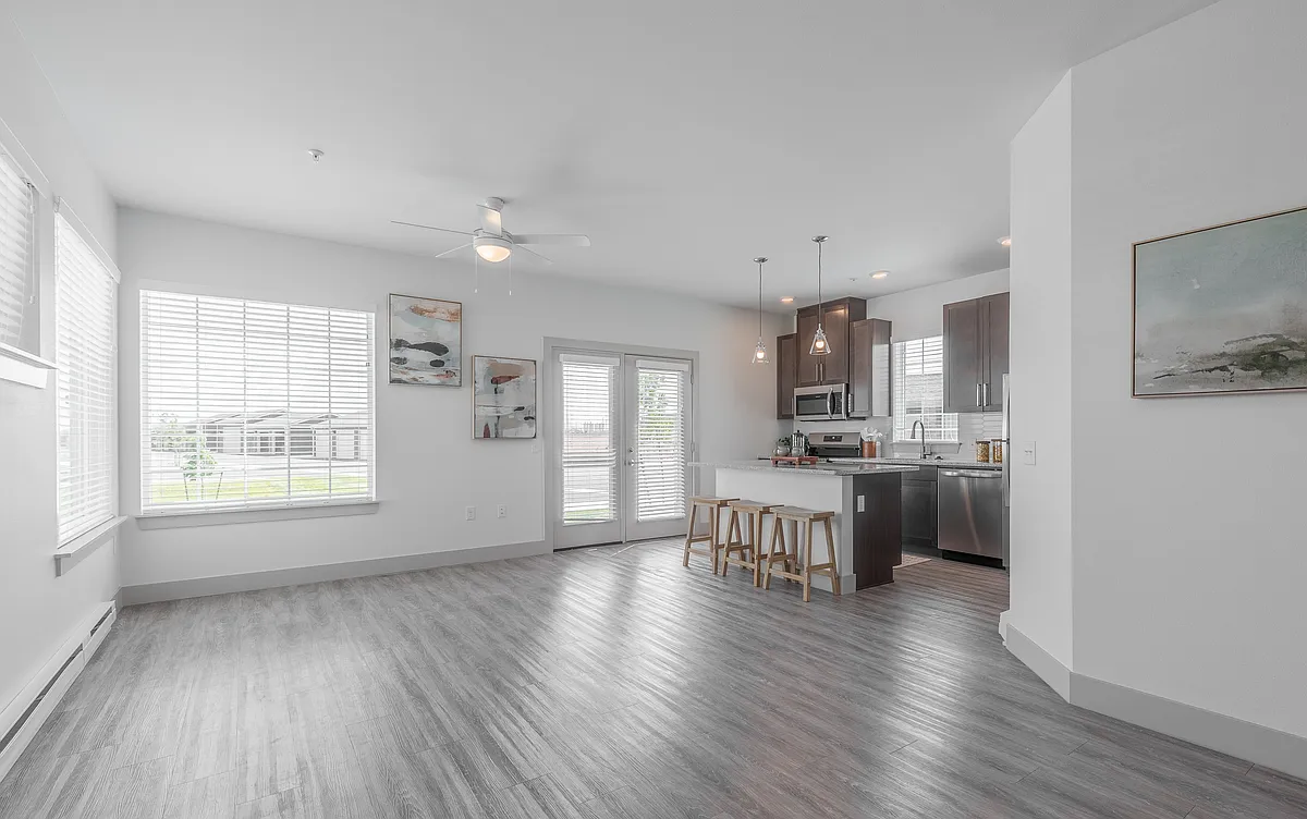 Tidewater Apartments | Three Bed Kitchen - Tidewater Communities
