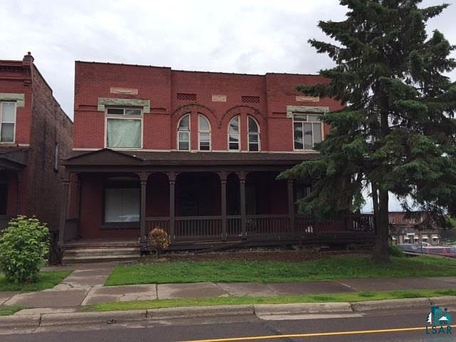 2nd image of 114-116 E 3rd St