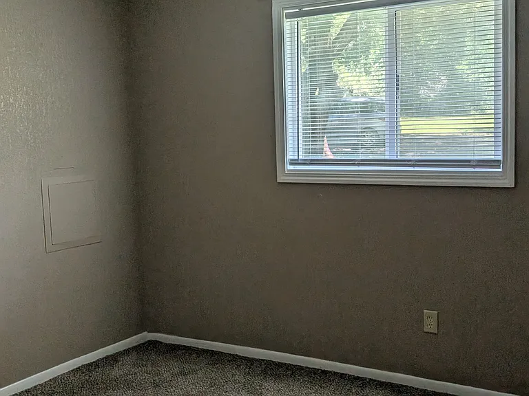 510 W Conyers Ave #510 — Photo 6