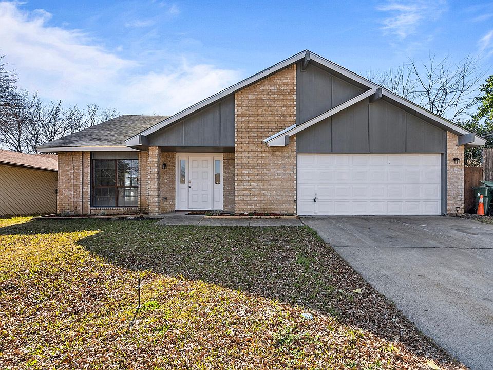 1st image of 2310 Pennington Dr