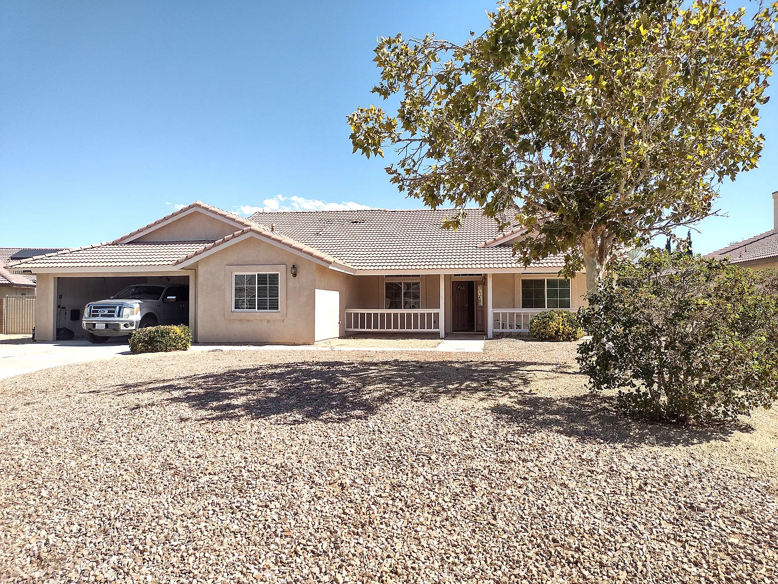 4 bed, 2246 sqft, $2,600 — Photo 1