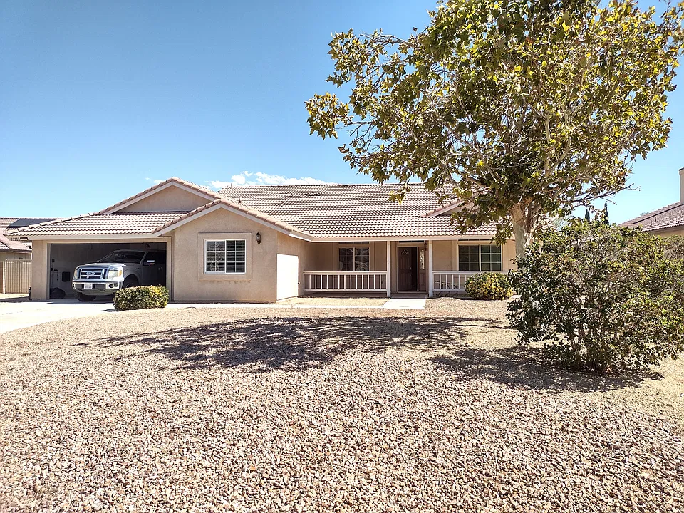 13588 Kurena Rd