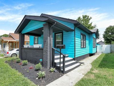 881 N Grant Ave, Indianapolis, IN, 46201