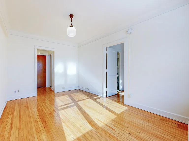 The Park Apartments — Photo 102