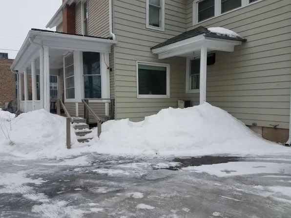 155 Bradford St, Platteville, WI 53818