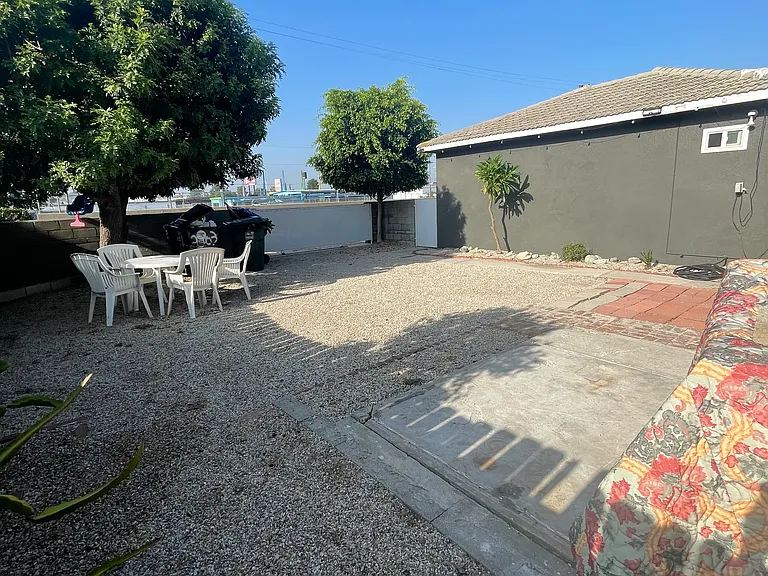 2303 Belle St — Photo 21