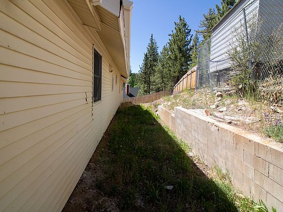 4th image of 39256 N Shore Dr