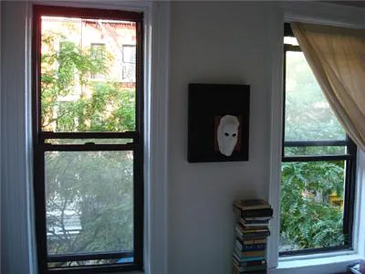 Rented by Luxury Property Group | media 18