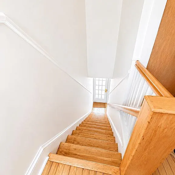 522 E Main St #B — Photo 3