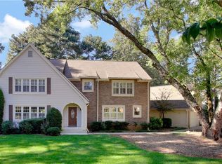 6785 Hunters Trace Cir, Sandy Springs, GA 30328