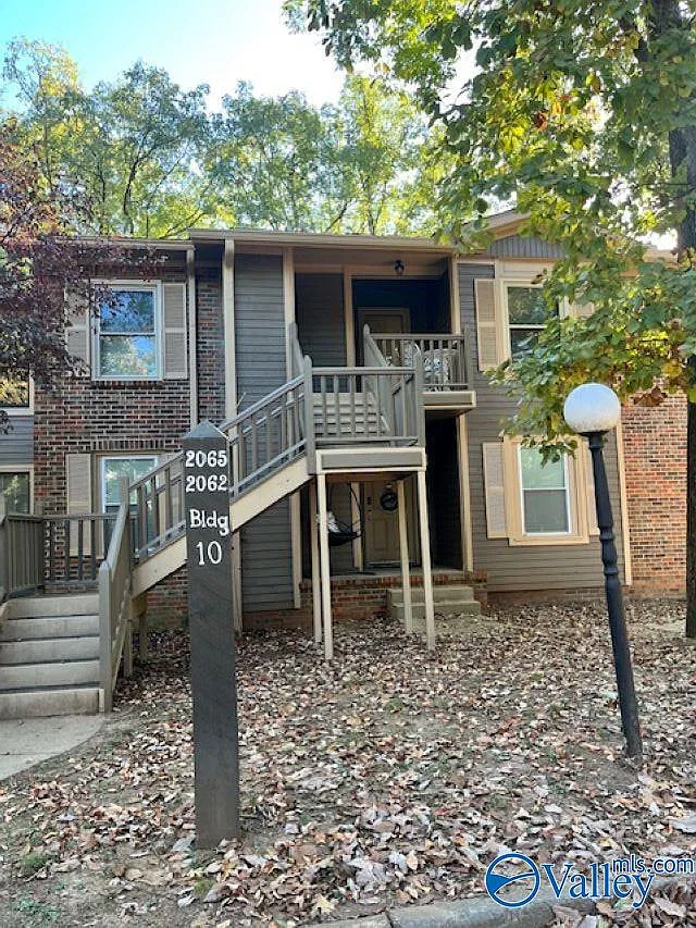2 bed, 2.0 bath, 1155 sqft, $1,050 — Photo 1