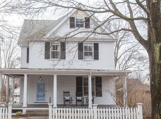 41 Forest St, Wellesley, MA 02481