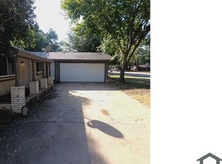 2504 Norwood Ln, Arlington, TX 76013