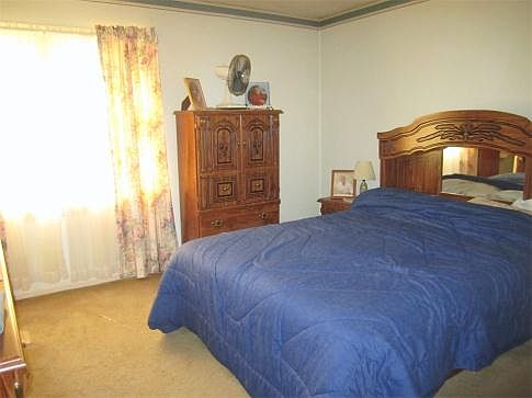 4th image of 208 Lavergne Ln