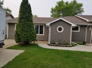 321 Hellen St, Holland, MN 56139