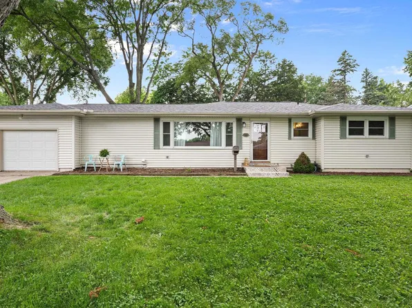 5503 Goucher Ln, Monona, WI 53716