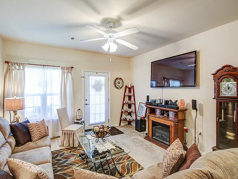 Lynnview Ridge — Photo 18