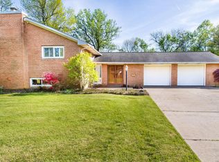 2915 Mockingbird Ln, Evansville, IN