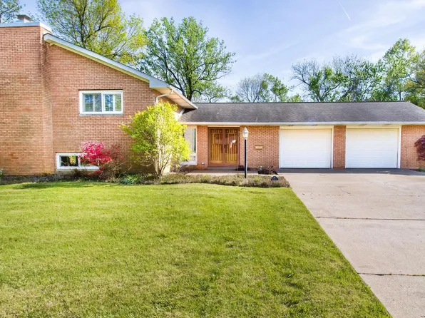 2915 Mockingbird Ln, Evansville, IN 47710