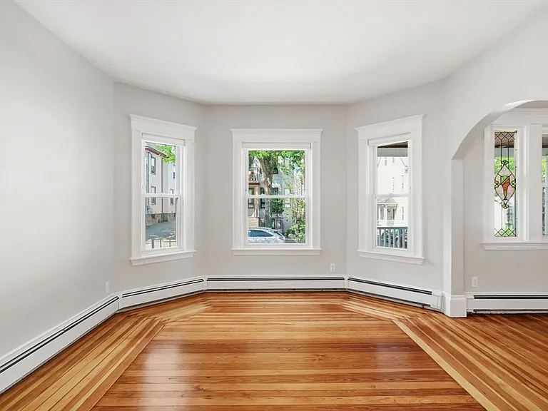 68 Electric Ave #1A — Photo 4