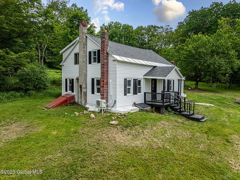 4th image of 187 Babcock Lake Road