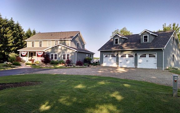 ADDED PAVED DRIVE
8/2017