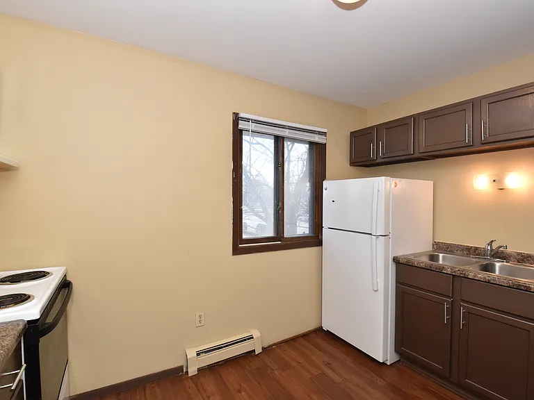 7032 W Fond Du Lac Ave #106 — Photo 5