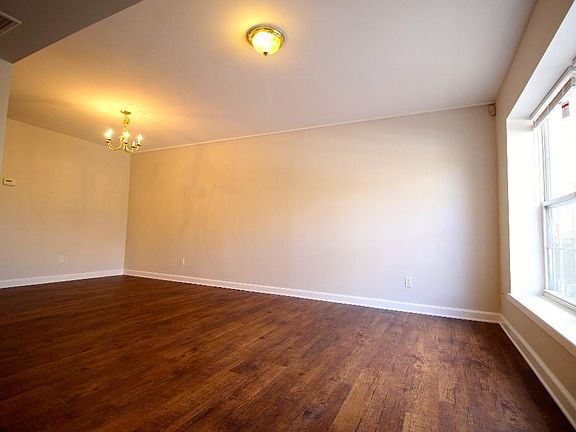 4th image of 79 Fisher Ave APT 9