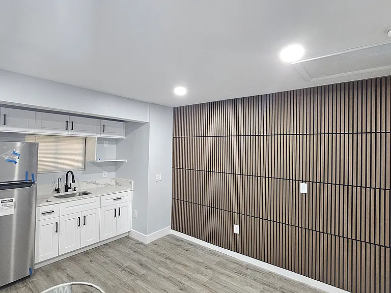 1202 NE 3rd Ave #3 — Photo 8