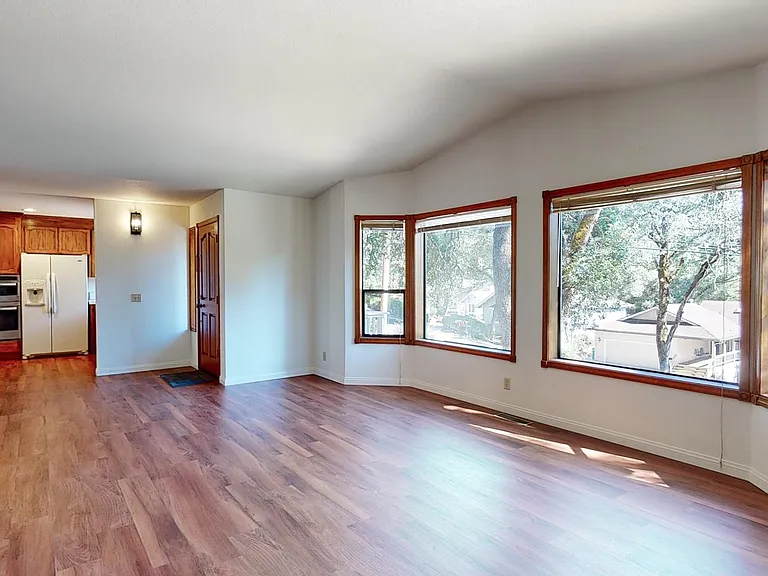18876 Jayhawk Dr — Photo 12