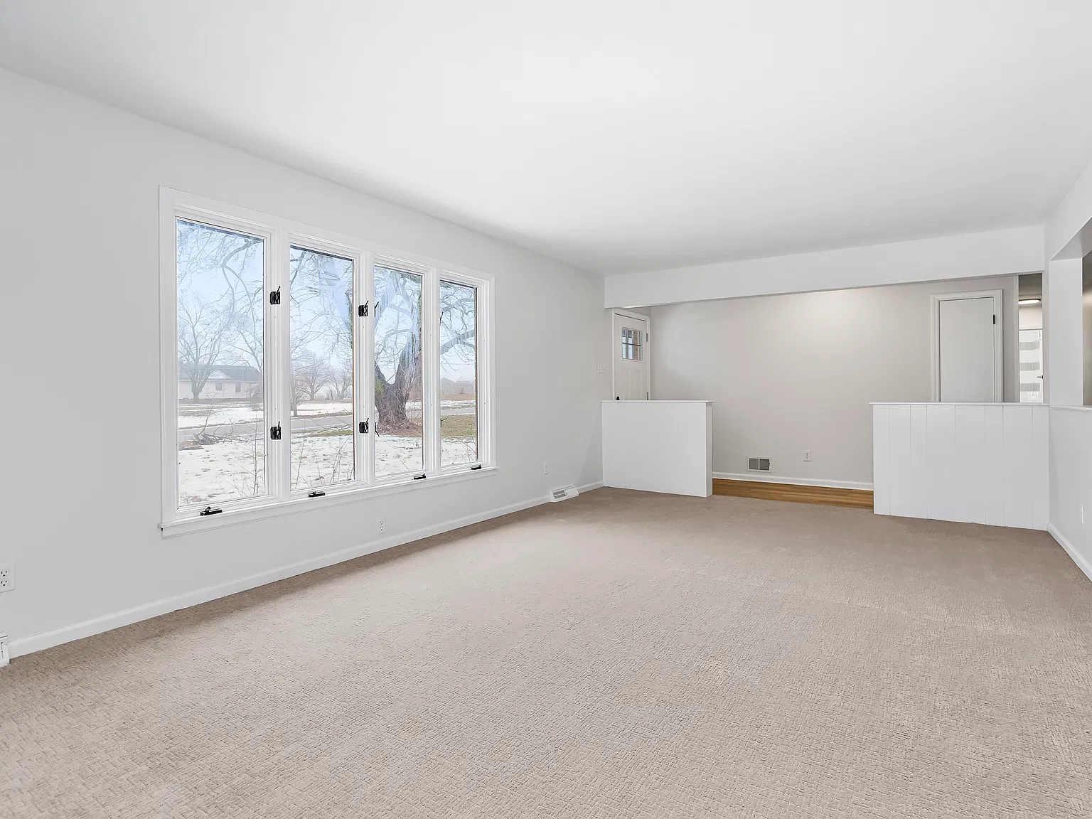 4 bed, 2.5 bath, 1798 sqft, $2,500 — Photo 4