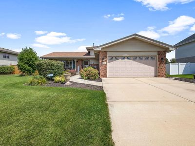758 Churchill Dr, New Lenox, IL, 60451