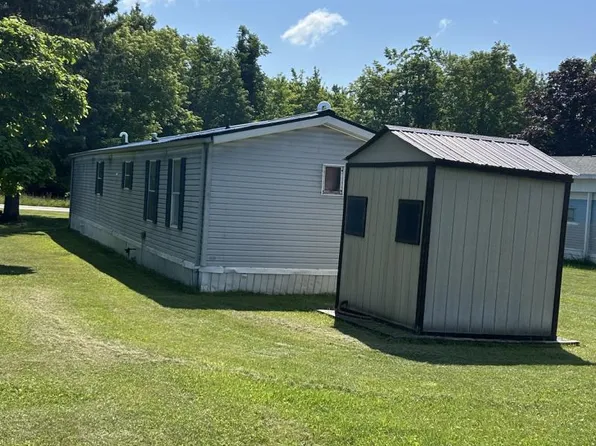 5100 Fishing Site Rd, Hillman, MI 49746