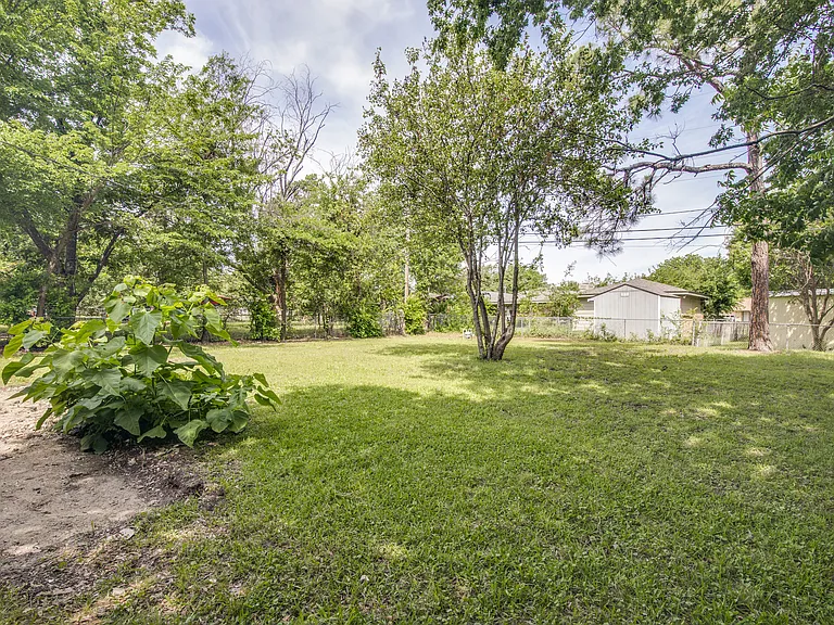 3310 Nashville Ave — Photo 22