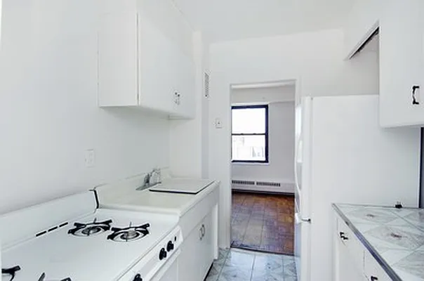 Sold by Citi Habitats | media 12