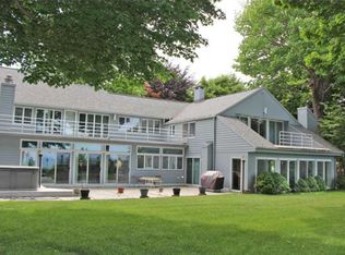 5360 Wolf Rd, Erie, PA 16505