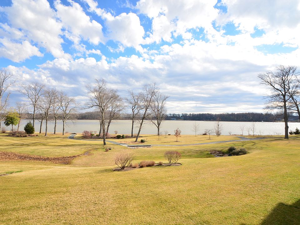 1st image of 4800 Water Park Dr Unit 4800F