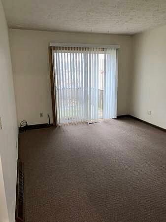 2nd image of 283 Canova Dr