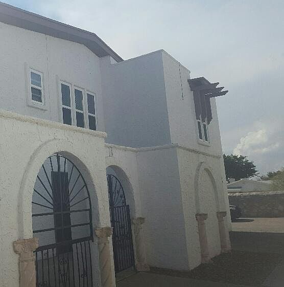 1st image of 10609 Cuatro Vistas Dr APT B