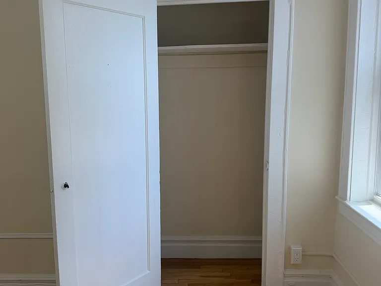 5906 Park Ave #C8 — Photo 2
